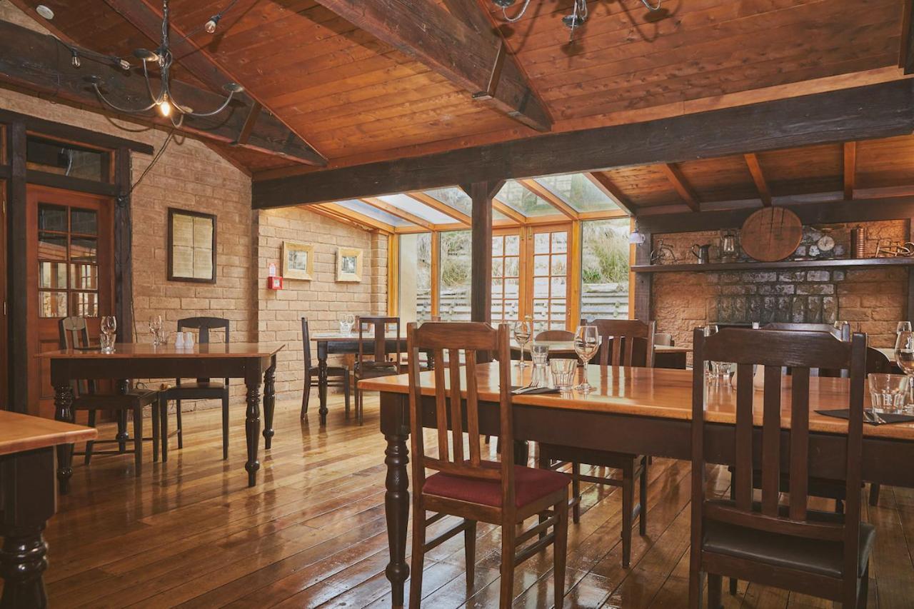 The Danseys Pass Hotel Ranfurly Esterno foto