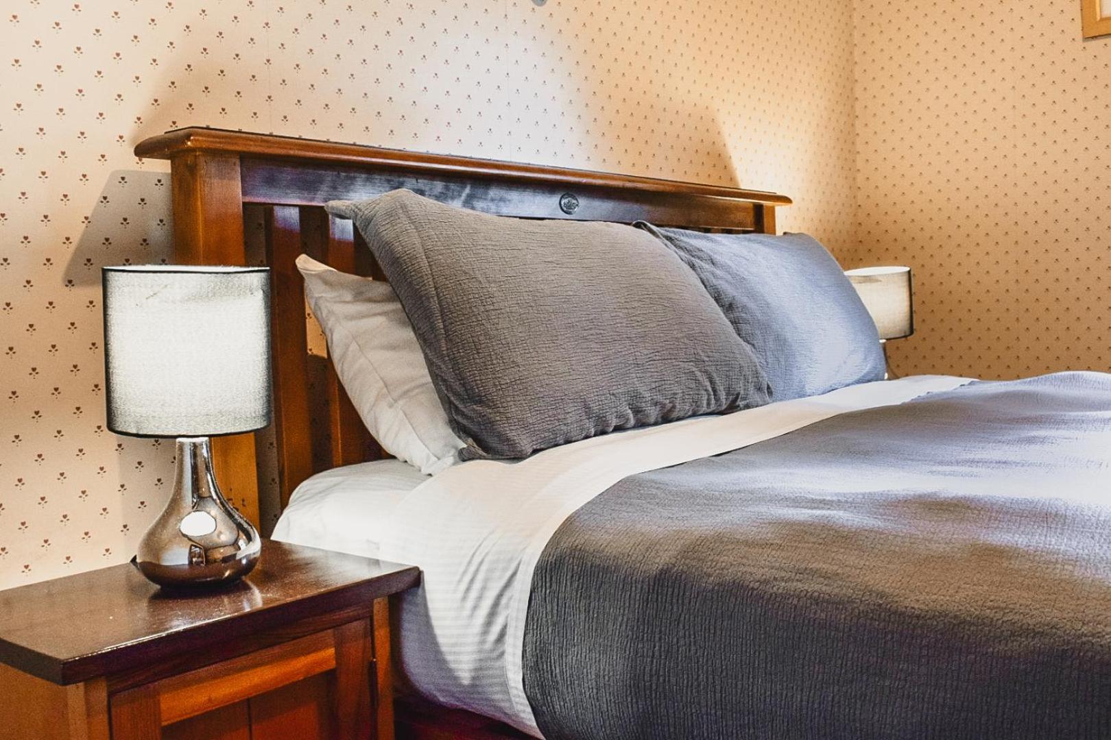 The Danseys Pass Hotel Ranfurly Esterno foto